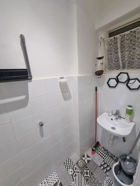 Apartment for Sale at Desa Dua - Ken Lai - Bathroom - PropertyGuru.com.my