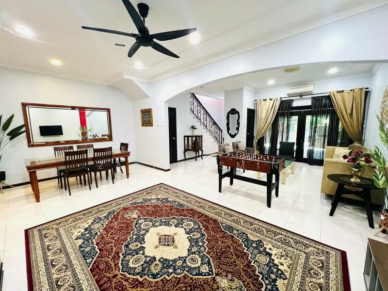 Rumah Teres 2 Tingkat untuk Dijual di Seksyen 5 (Kota Damansara) - Zaty Jasmin - Living Room - PropertyGuru.com.my