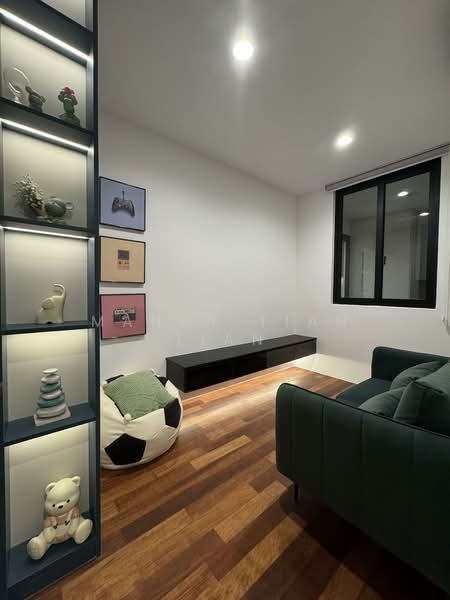 Condominium for Sale at Canning Residences - Mandy Tian Tian - Living Room - PropertyGuru.com.my