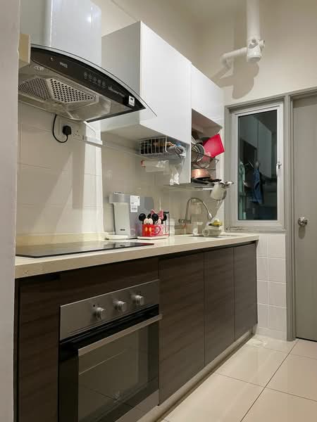 Service Residence for Sale at Silk Residence - Alice Low - Kitchen - PropertyGuru.com.my