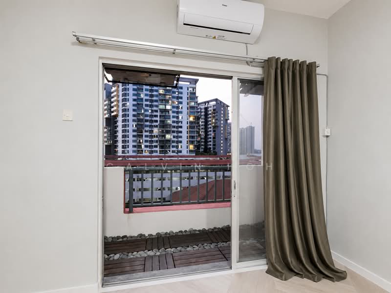 Apartment for Sale at Vista Pinggiran Apartment - Calvin Hoh - Balcony - PropertyGuru.com.my