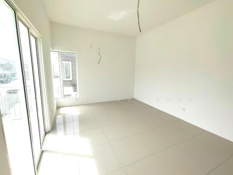 Cluster House for Sale in Sepang (Selangor) - Nur Adibah Ishak - PropertyGuru.com.my