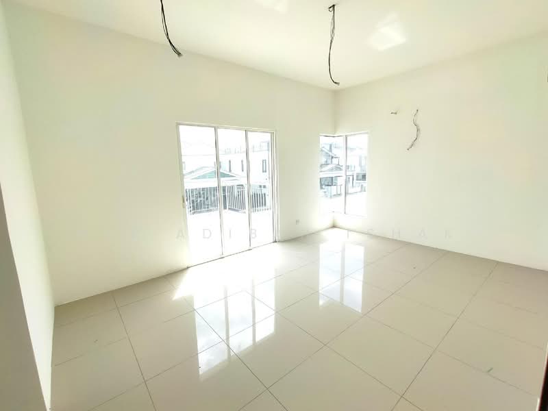 Cluster House for Sale in Sepang (Selangor) - Nur Adibah Ishak - PropertyGuru.com.my