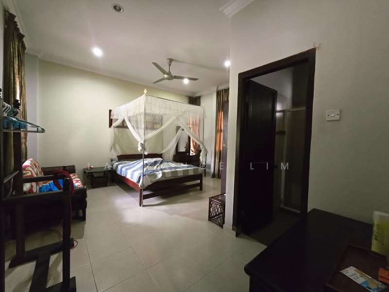 Bungalow for Sale in Ayer Keroh (Melaka) - Lawrance Lim - PropertyGuru.com.my