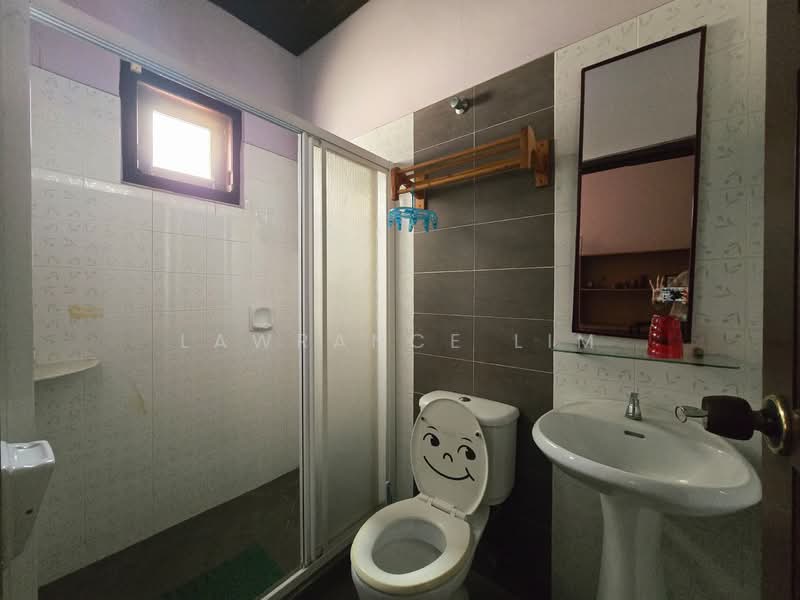 Bungalow for Sale in Ayer Keroh (Melaka) - Lawrance Lim - PropertyGuru.com.my