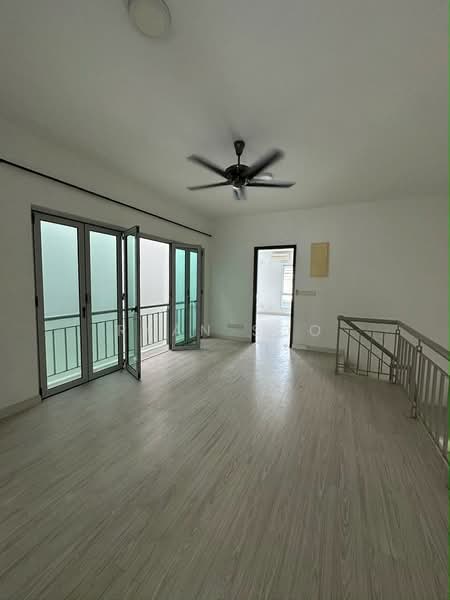 Rumah Teres untuk Dijual di Denai Alam (Shah Alam) - Ryan Soo - Living Room - PropertyGuru.com.my