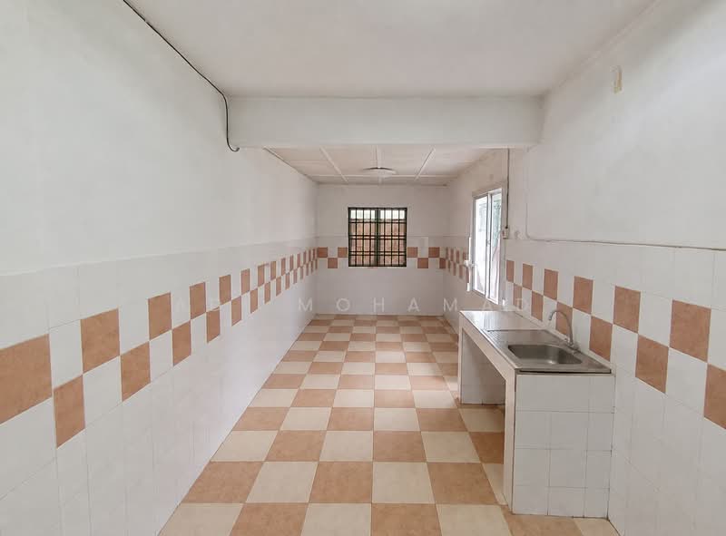 Rumah Teres 2 Tingkat untuk Dijual di Keramat (Kuala Lumpur) - Adi Mohamad - Kitchen - PropertyGuru.com.my