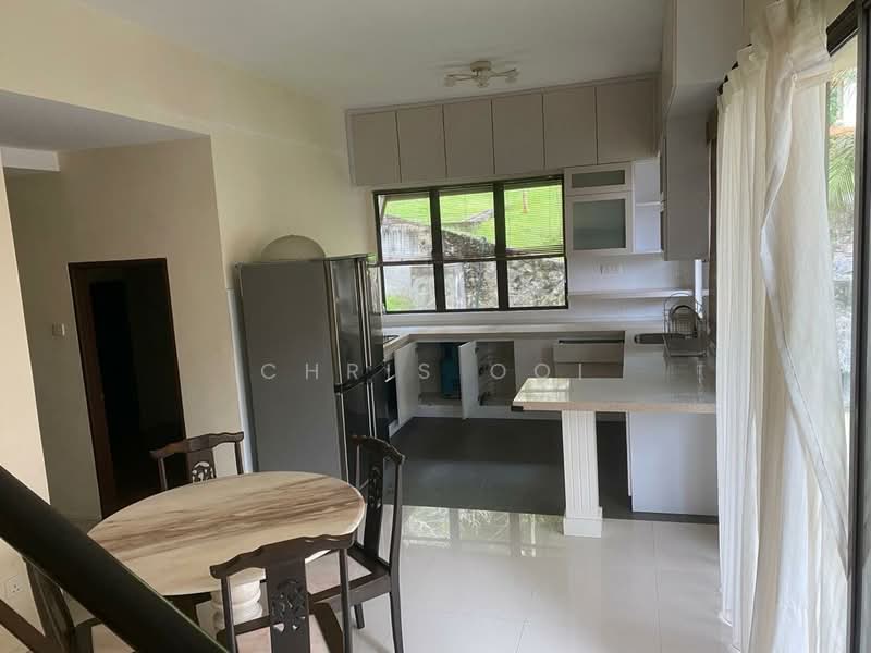 3-storey Terraced House for Rent in Tanjung Bungah (Penang) - Chris Ooi - Kitchen - PropertyGuru.com.my