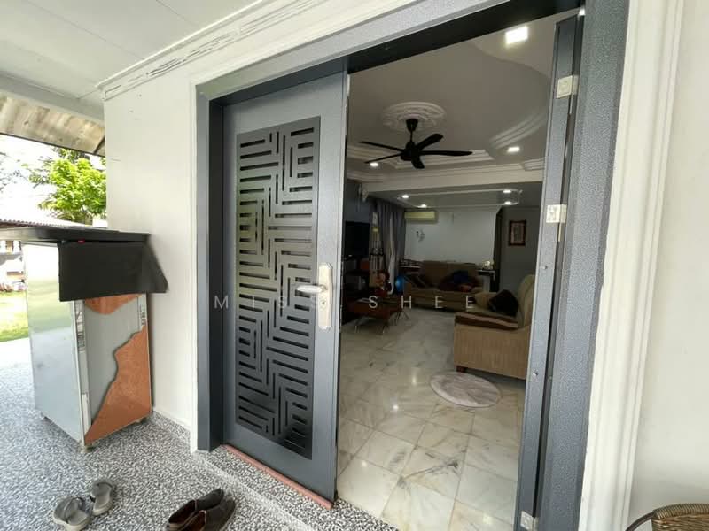 2-storey Terraced House for Sale in Cheng (Melaka) - Miss Shee - Living Room - PropertyGuru.com.my