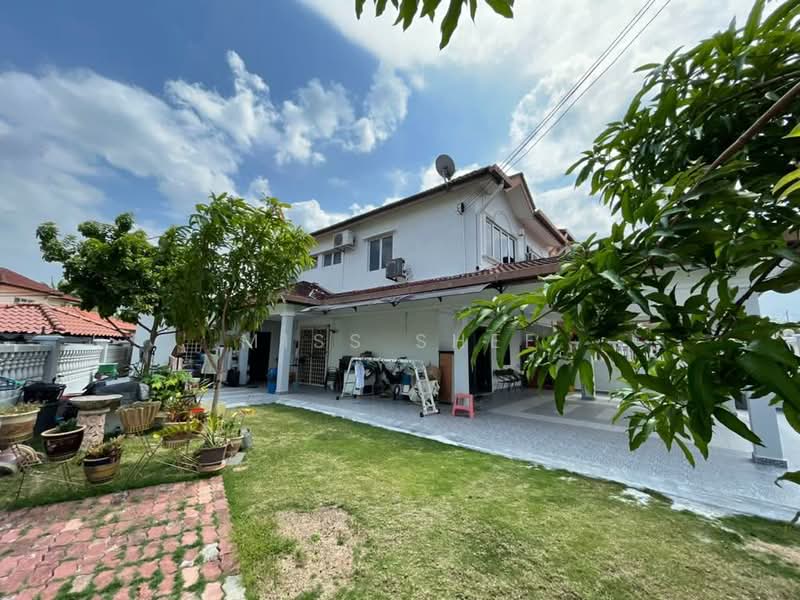 2-storey Terraced House for Sale in Cheng (Melaka) - Miss Shee - Exterior - PropertyGuru.com.my