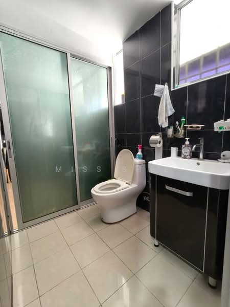 2-storey Terraced House for Sale in Cheng (Melaka) - Miss Shee - Bathroom - PropertyGuru.com.my