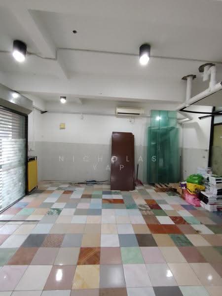 Shop for Rent in Petaling Jaya (Selangor) - Nicholas Yap - Interior - PropertyGuru.com.my