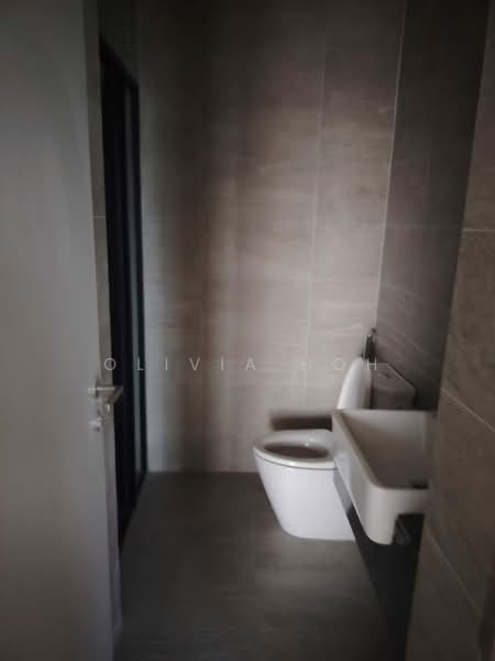 Servis Apartment untuk Disewa di Edelweiss @ Tropicana Gardens - Olivia Hoh - Bathroom - PropertyGuru.com.my