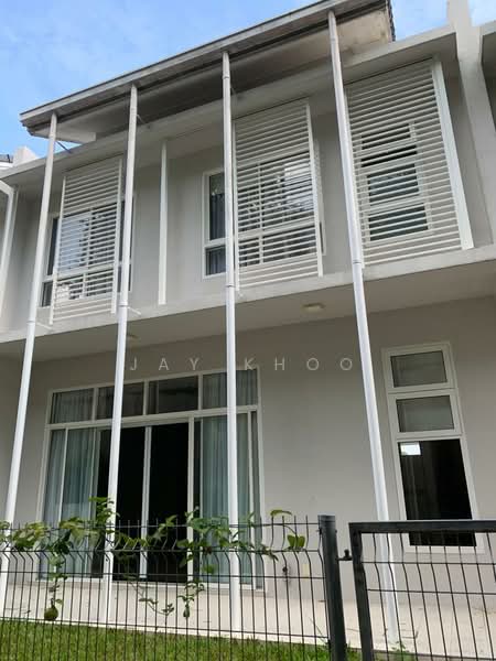 Rumah Teres 3 Tingkat untuk Disewa di Seri Kembangan (Selangor) - Jay Khoo - Exterior - PropertyGuru.com.my