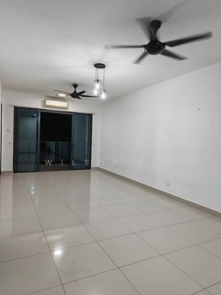 Servis Apartment untuk Disewa di Symphony Tower (Menara Simfoni) - Wilson Tan - Living Room - PropertyGuru.com.my