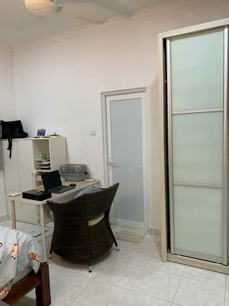 Semi-Detached House for Sale in Seri Kembangan (Selangor) - Eddy Lee - Bedroom - PropertyGuru.com.my