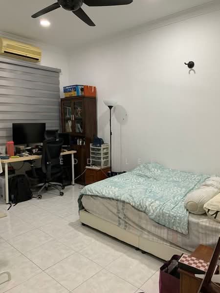 Semi-Detached House for Sale in Seri Kembangan (Selangor) - Eddy Lee - Bedroom - PropertyGuru.com.my