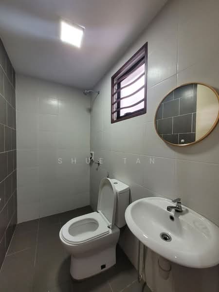 2-storey Terraced House for Rent in Setia Alam (Selangor) - Shue Tan - Bathroom - PropertyGuru.com.my