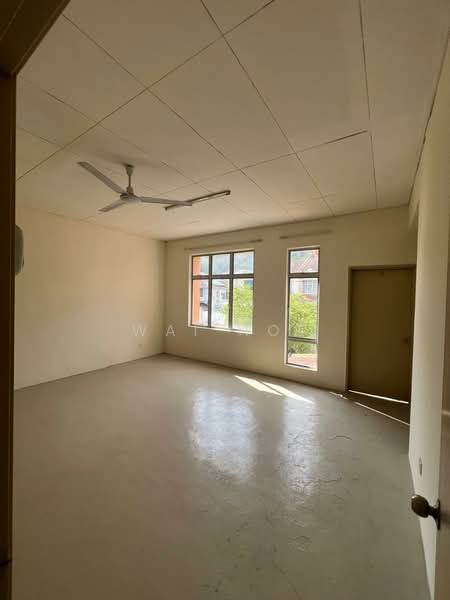 Semi-Detached House for Rent in Taman Puncak Jalil (Seri Kembangan) - Wai Hoe - Interior - PropertyGuru.com.my