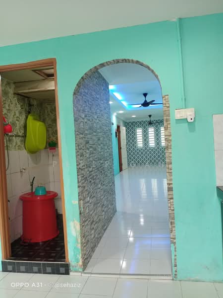 Rumah Teres 1 Tingkat untuk Dijual di Taman Klebang Putra (Chemor) - Peter Gan - Interior - PropertyGuru.com.my