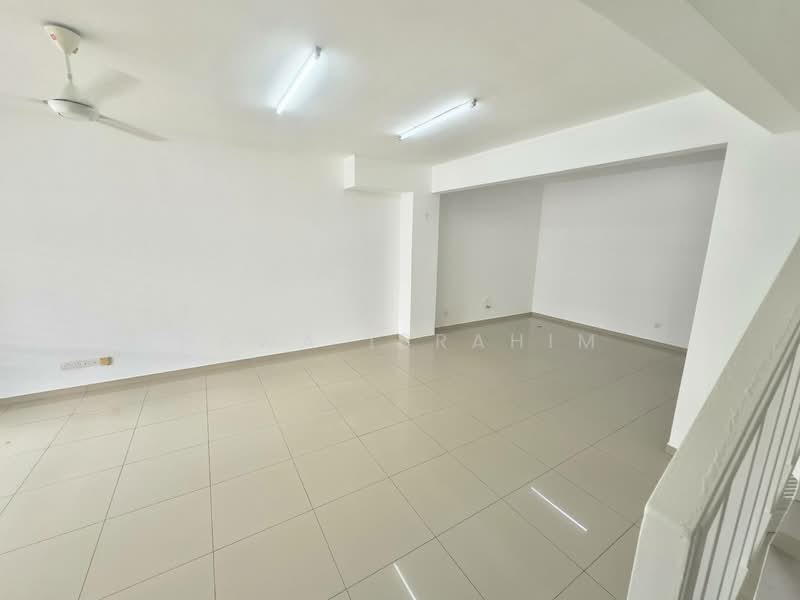 2-storey Terraced House for Sale in Setia Ecohill (Semenyih) - Hawa Ibrahim - Interior - PropertyGuru.com.my