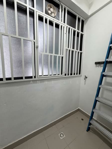 Kondominium untuk Disewa di ForestVille - Anne Lee - Washing Area - PropertyGuru.com.my