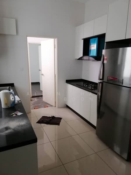 Service Residence for Sale at Pinnacle Tower - Alvin Chan Kai Boon - Kitchen - PropertyGuru.com.my