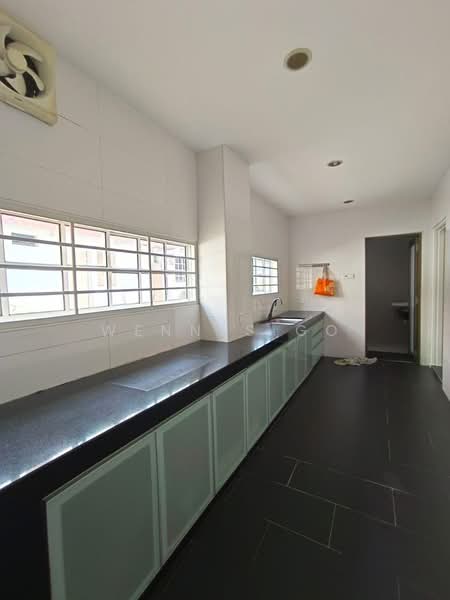 2-storey Terraced House for Sale in Taman Mutiara Rini (Skudai) - Wennes Go - Kitchen - PropertyGuru.com.my