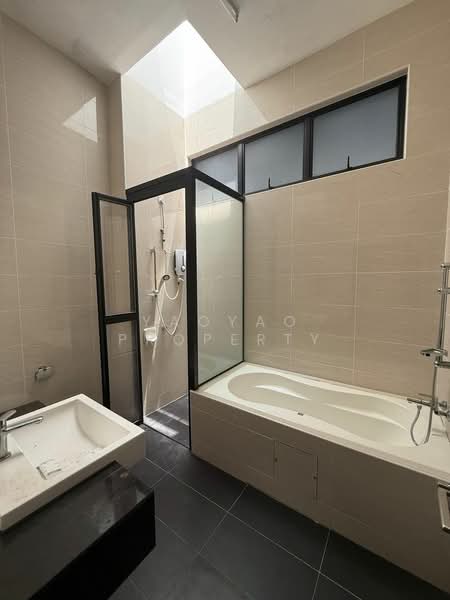Cluster House for Sale in Taman Tropika (Kulai) - Yaoyao Property - PropertyGuru.com.my