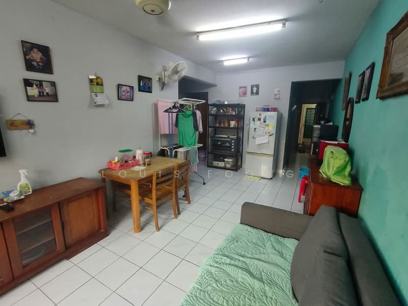 Apartment for Sale at SD Apartments II - Louis Foong - Living Room - PropertyGuru.com.my