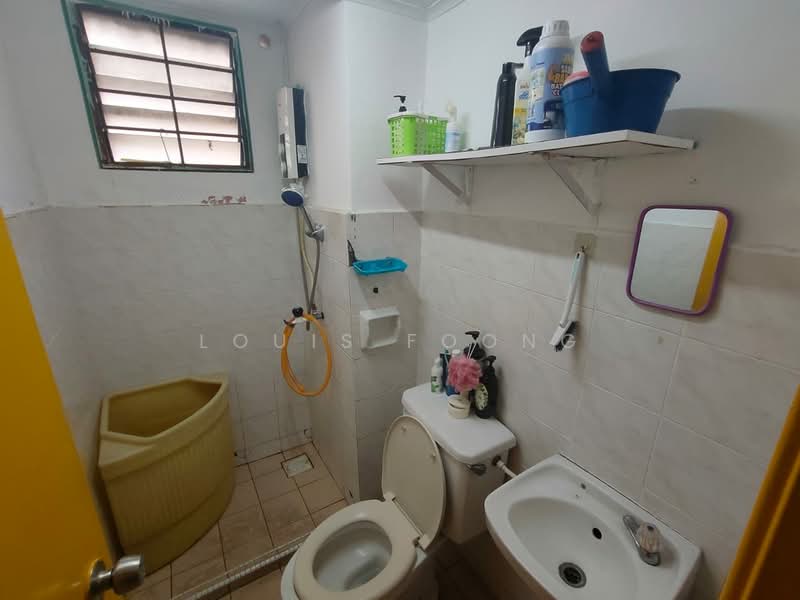 Apartment for Sale at SD Apartments II - Louis Foong - Bathroom - PropertyGuru.com.my