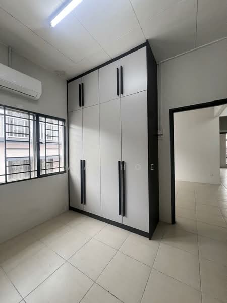 Rumah Berkembar untuk Disewa di Taman Puncak Jalil (Seri Kembangan) - Wai Hoe - Bedroom - PropertyGuru.com.my