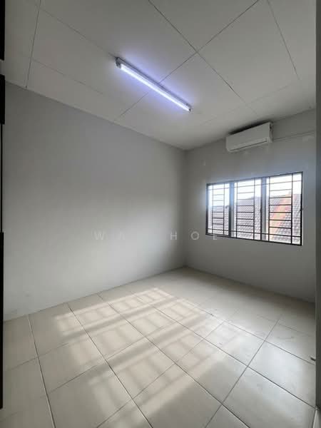 Rumah Berkembar untuk Disewa di Taman Puncak Jalil (Seri Kembangan) - Wai Hoe - Interior - PropertyGuru.com.my