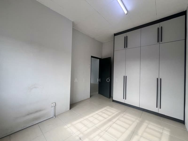 Rumah Berkembar untuk Disewa di Taman Puncak Jalil (Seri Kembangan) - Wai Hoe - Bedroom - PropertyGuru.com.my