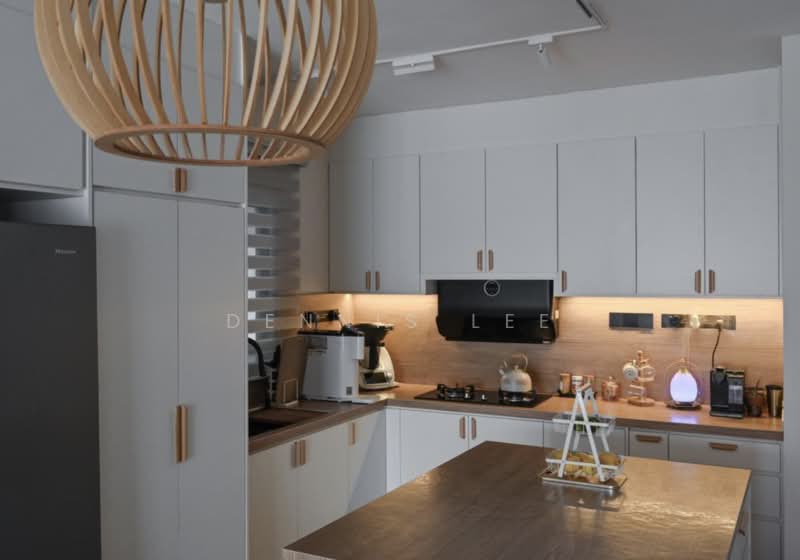 Service Residence for Sale at Setia Sky 88 - Dennis Lee - Kitchen - PropertyGuru.com.my