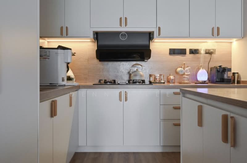 Service Residence for Sale at Setia Sky 88 - Dennis Lee - Kitchen - PropertyGuru.com.my