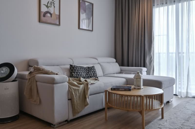 Service Residence for Sale at Setia Sky 88 - Dennis Lee - Living Room - PropertyGuru.com.my