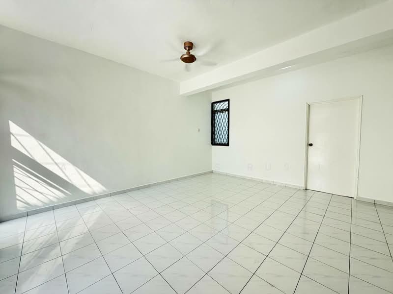 2-storey Terraced House for Sale in Senai (Johor) - Amir Faris Rusli - Interior - PropertyGuru.com.my