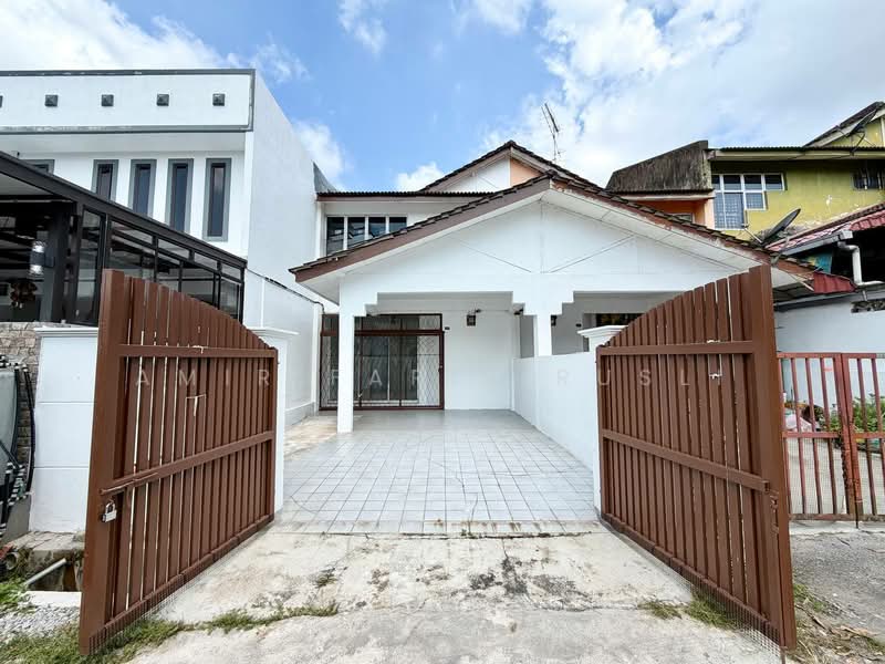 2-storey Terraced House for Sale in Senai (Johor) - Amir Faris Rusli - Exterior - PropertyGuru.com.my