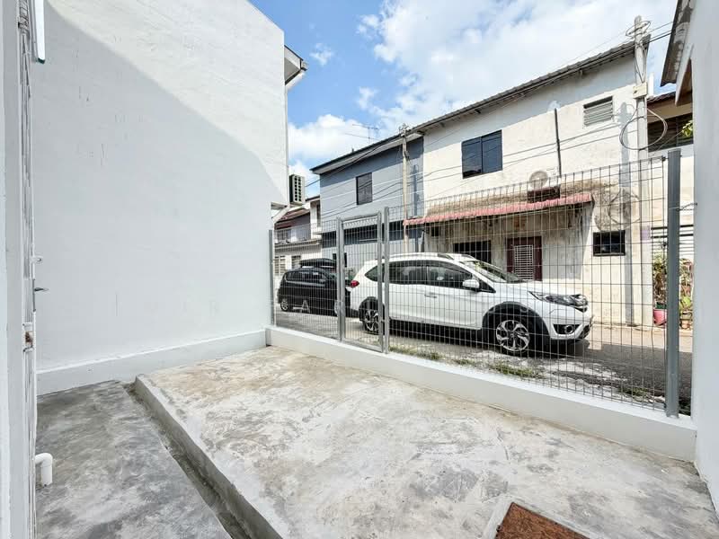 2-storey Terraced House for Sale in Senai (Johor) - Amir Faris Rusli - Exterior - PropertyGuru.com.my