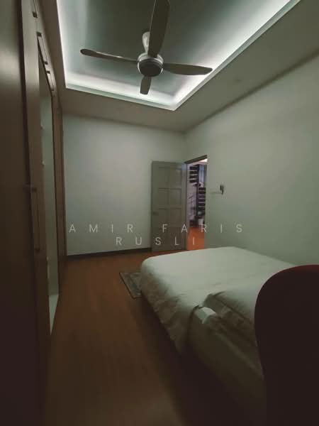 1.5-storey Terraced House for Sale in Taman Perling (Perling) - Amir Faris Rusli - Bedroom - PropertyGuru.com.my