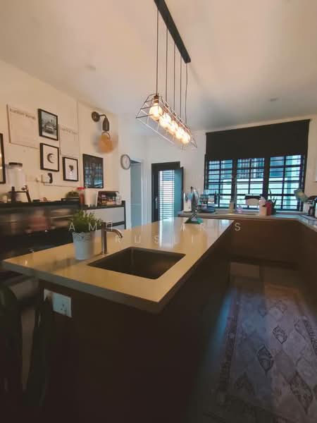 1.5-storey Terraced House for Sale in Taman Perling (Perling) - Amir Faris Rusli - PropertyGuru.com.my