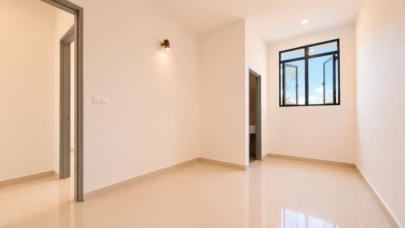 Semi-Detached House for Sale in Ipoh (Perak) - Kent C - PropertyGuru.com.my
