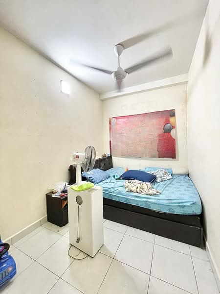Apartment for Sale at MasReca n19eteen - Aqillah Razali - Bedroom - PropertyGuru.com.my