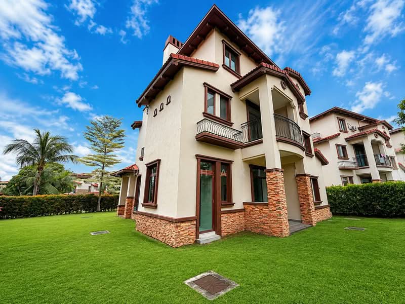 Bungalow for Sale in Diamond City (Semenyih) - Nazrin Hakimin - Exterior - PropertyGuru.com.my