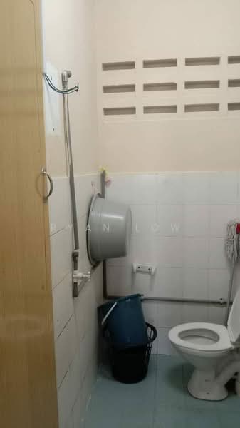 Apartment for Sale at Pangsapuri Angsana - Ryan Low - Bathroom - PropertyGuru.com.my