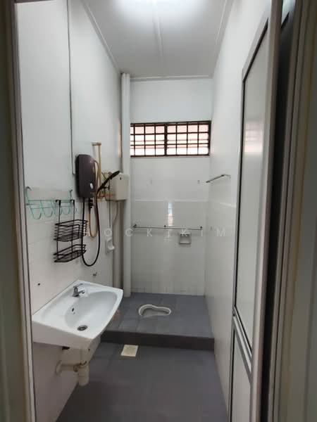 1-storey Terraced House for Sale in Masai (Johor) - Hock Kim - Bathroom - PropertyGuru.com.my