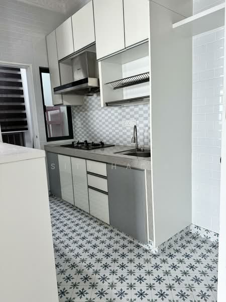 Service Residence for Sale at Almyra Residences - Siti Haila - Kitchen - PropertyGuru.com.my