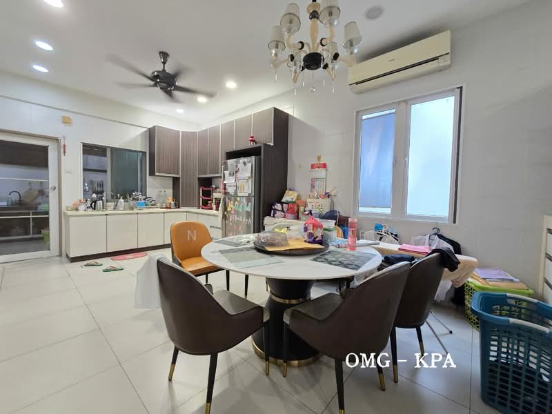 Semi-Detached House for Sale in Ambang Botanic (Klang) - Jennie Chew - Kitchen - PropertyGuru.com.my