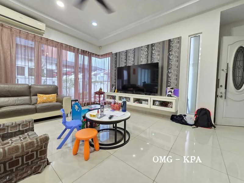 Semi-Detached House for Sale in Ambang Botanic (Klang) - Jennie Chew - Living Room - PropertyGuru.com.my